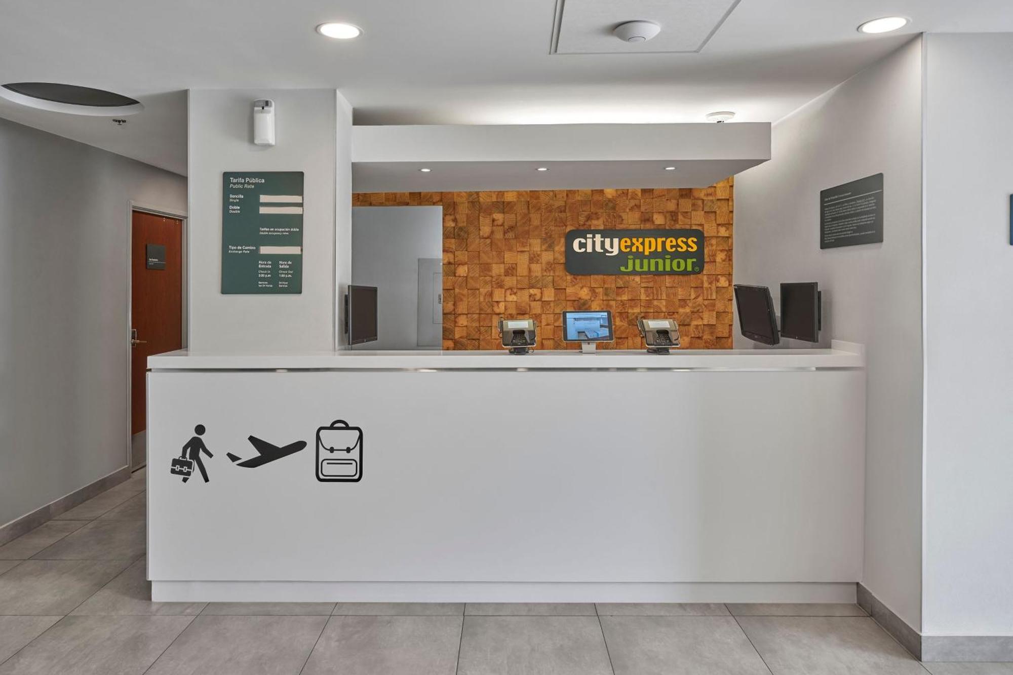 Hotel Express Junior By Marriott Consulado Ciudad Juarez
